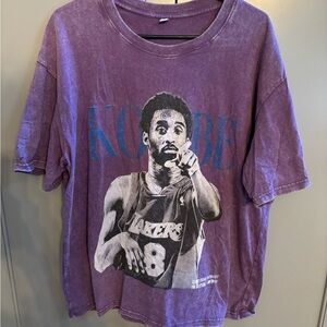 Vintage distressed Kobe Bryant tshirt L